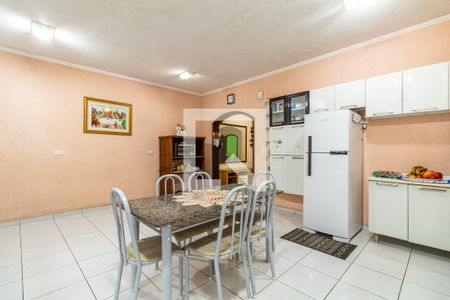 Casa à venda com 238m², 3 quartos e 4 vagasCozinha