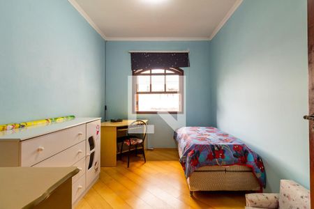 Casa à venda com 238m², 3 quartos e 4 vagasQuarto 2