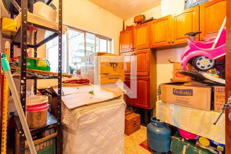 Casa à venda com 238m², 3 quartos e 4 vagasQuarto externo