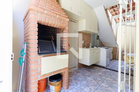 Casa à venda com 220m², 3 quartos e 3 vagasÁrea de serviço