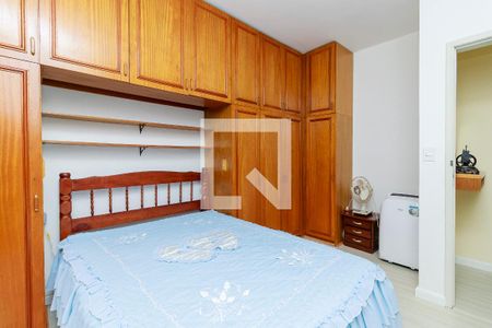 Casa à venda com 220m², 3 quartos e 3 vagasQuarto