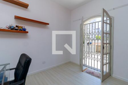 Casa à venda com 220m², 3 quartos e 3 vagasQuarto