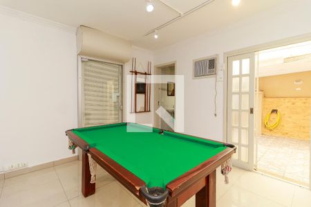 Casa à venda com 220m², 3 quartos e 3 vagasÁrea comum