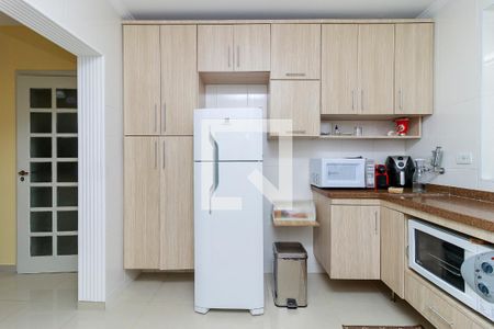 Casa à venda com 220m², 3 quartos e 3 vagasCozinha