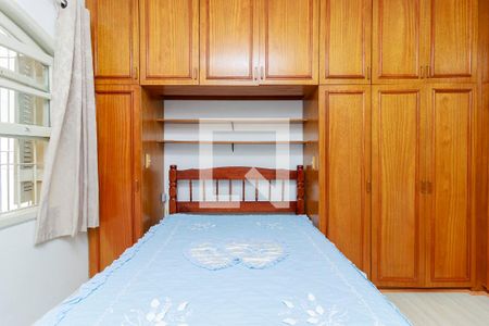 Casa à venda com 220m², 3 quartos e 3 vagasQuarto