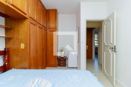 Casa à venda com 220m², 3 quartos e 3 vagasQuarto