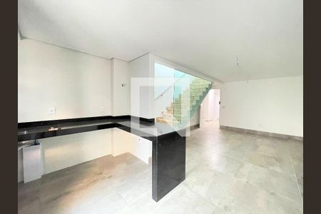 Apartamento à venda com 142m², 3 quartos e 2 vagasSala/Cozinha