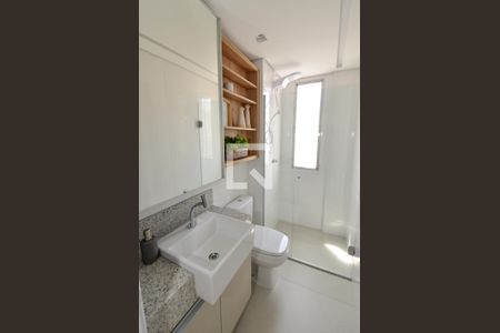 Apartamento à venda com 82m², 3 quartos e 2 vagasBanheiro Social