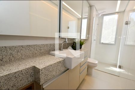 Apartamento à venda com 82m², 3 quartos e 2 vagasBanheiro da Suíte