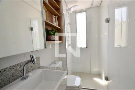 Apartamento à venda com 82m², 3 quartos e 2 vagasBanheiro Social