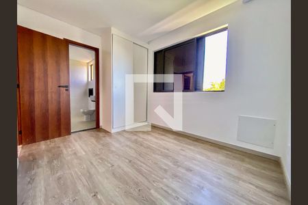 Apartamento à venda com 93m², 2 quartos e 3 vagasquarto 2