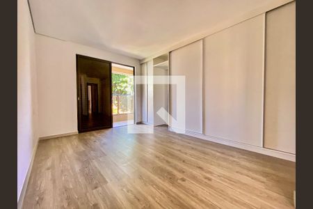 Apartamento à venda com 93m², 2 quartos e 3 vagasquarto 2