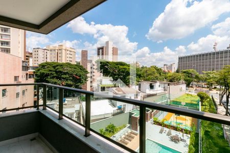 Apartamento à venda com 164m², 4 quartos e 3 vagasVaranda do Quarto 4 