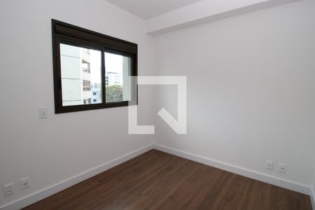 Apartamento à venda com 162m², 4 quartos e 3 vagas Apartamento à venda com 162m², 4 quartos e 3 vagasQuarto 3