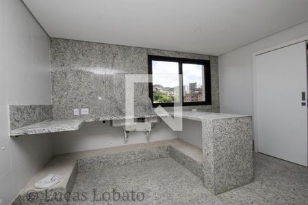 Apartamento à venda com 186m², 4 quartos e 3 vagas