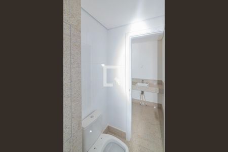 Apartamento à venda com 139m², 4 quartos e 3 vagas Apartamento à venda com 139m², 4 quartos e 3 vagasBanheiro da Suíte