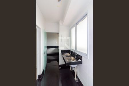 Apartamento à venda com 139m², 4 quartos e 3 vagas Apartamento à venda com 139m², 4 quartos e 3 vagasÁrea de Serviço