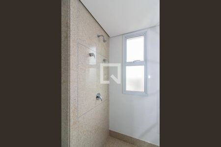 Apartamento à venda com 139m², 4 quartos e 3 vagas Apartamento à venda com 139m², 4 quartos e 3 vagasBanheiro da Suíte