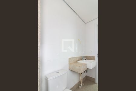 Apartamento à venda com 139m², 4 quartos e 3 vagas Apartamento à venda com 139m², 4 quartos e 3 vagasBanheiro da Suíte