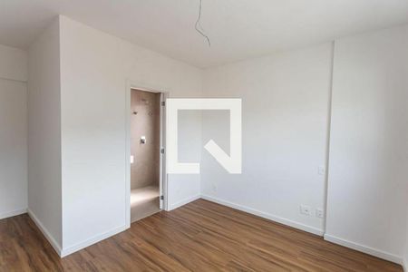 Apartamento à venda com 140m², 4 quartos e 4 vagas