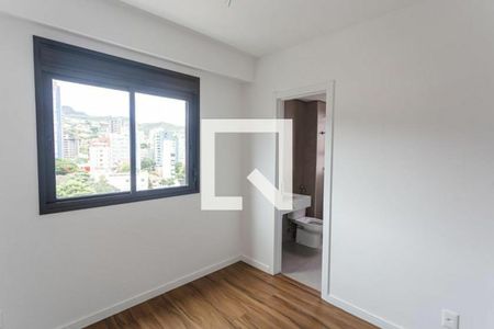 Apartamento à venda com 140m², 4 quartos e 4 vagas