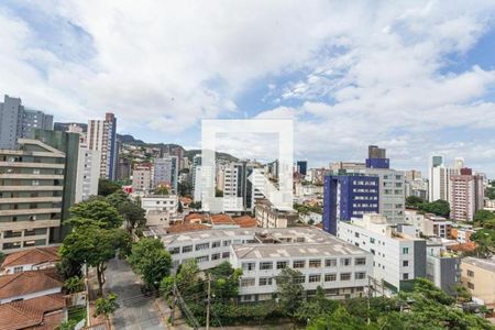 Apartamento à venda com 140m², 4 quartos e 4 vagas