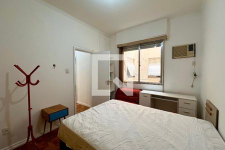 Quarto 1 de apartamento para alugar com 2 quartos, 53m² em Laranjeiras, Rio de Janeiro