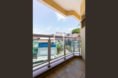 Casa à venda com 90m², 2 quartos e 3 vagas Casa à venda com 90m², 2 quartos e 3 vagasVaranda Suíte 2