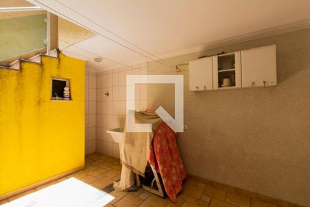 Casa à venda com 90m², 2 quartos e 3 vagas Casa à venda com 90m², 2 quartos e 3 vagasÁrea de Serviço