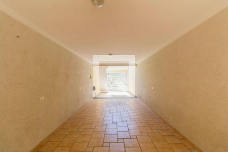 Casa à venda com 90m², 2 quartos e 3 vagas Casa à venda com 90m², 2 quartos e 3 vagasGaragem