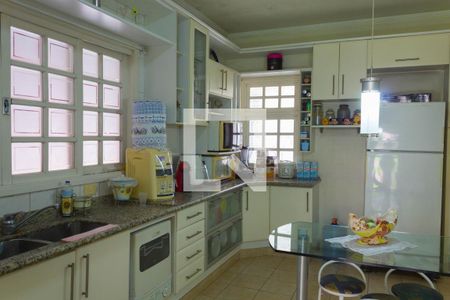 Casa à venda com 307m², 3 quartos e 4 vagasCozinha