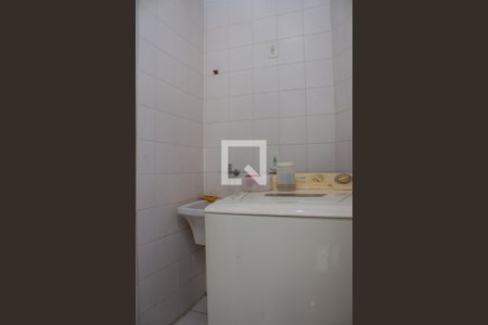 Casa à venda com 490m², 4 quartos e 2 vagasÁrea de Serviço - 2º Andar