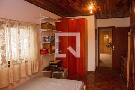 Casa à venda com 490m², 4 quartos e 2 vagasSuíte 01 - 2º Andar