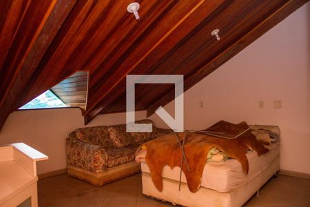 Casa à venda com 490m², 4 quartos e 2 vagasSuíte 04 - 4º Andar