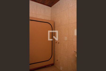 Casa à venda com 490m², 4 quartos e 2 vagasBanheiro da Suíte 02 - 3º Andar