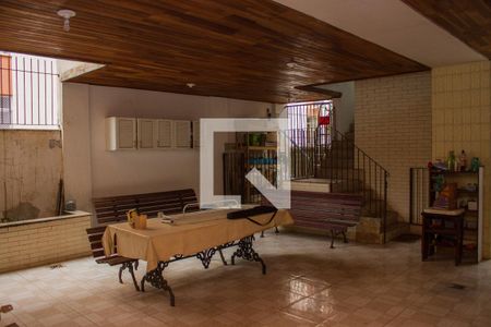 Casa à venda com 490m², 4 quartos e 2 vagasGaragem