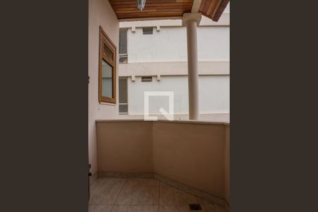 Casa à venda com 490m², 4 quartos e 2 vagasVaranda da Sala 02 - 3º Andar