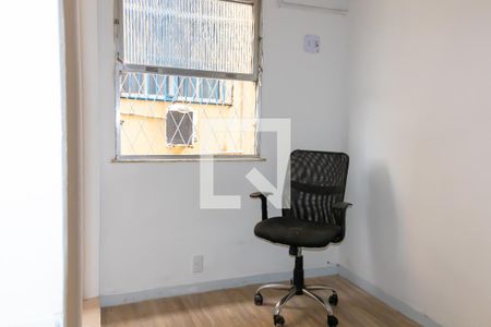 Quarto 2 de casa para alugar com 2 quartos, 60m² em Quintino Bocaiúva, Rio de Janeiro