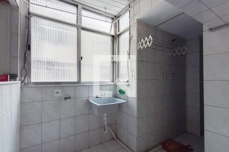 Apartamento à venda com 70m², 2 quartos e 1 vagaÁrea de Serviço