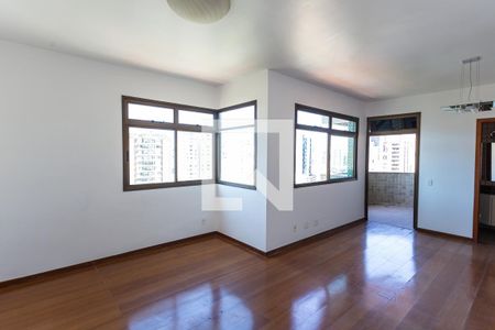 Sala de apartamento para alugar com 3 quartos, 106m² em Funcionários, Belo Horizonte