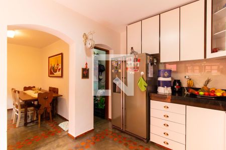 Casa à venda com 320m², 3 quartos e 1 vaga Casa à venda com 320m², 3 quartos e 1 vagaCozinha