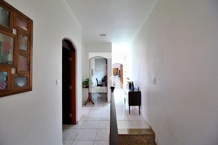 Casa à venda com 510m², 4 quartos e 5 vagasCorredor
