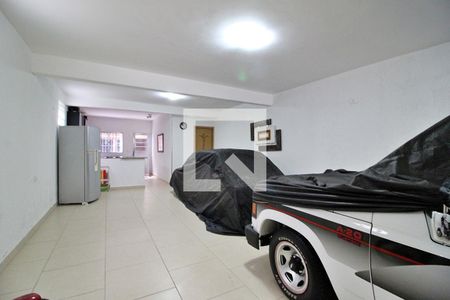 Casa à venda com 510m², 4 quartos e 5 vagasGaragem / Salão