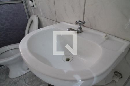 Pia de casa para alugar com 1 quarto, 100m² em Parque Císper, São Paulo