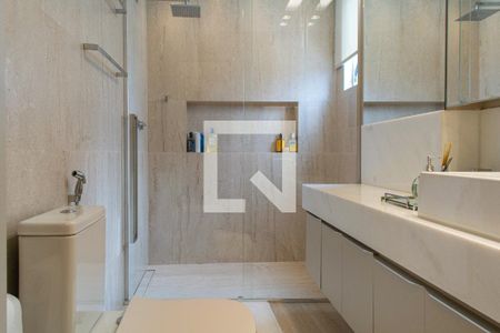 Apartamento à venda com 143m², 4 quartos e 3 vagas