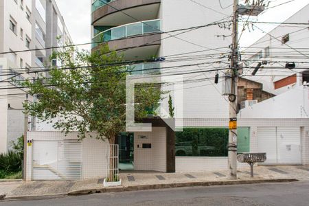 Apartamento à venda com 143m², 4 quartos e 3 vagas