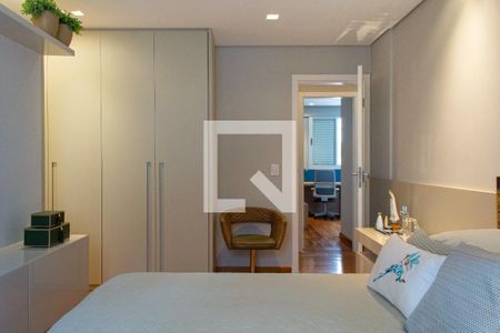 Apartamento à venda com 143m², 4 quartos e 3 vagas