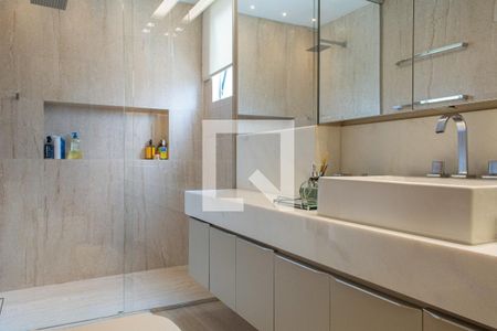 Apartamento à venda com 143m², 4 quartos e 3 vagas