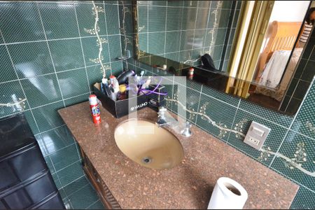 Casa à venda com 190m², 3 quartos e 2 vagasBanheiro do Quarto 3