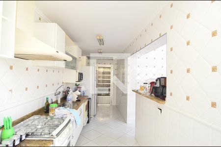 Casa à venda com 190m², 3 quartos e 2 vagasCozinha